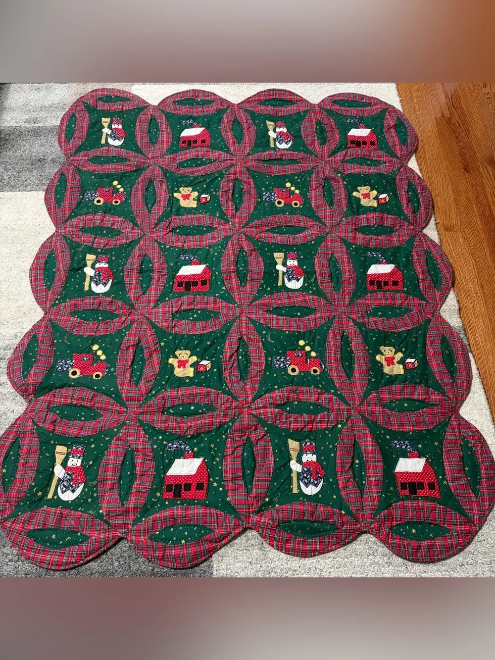 Vtg Hand-Sewn Christmas Quilt Double Wedding Ring Red Green Snowman Train 62x49